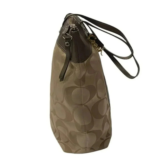 Coach Laura tan & brown signature large tote handbag - Picture 4 of 12